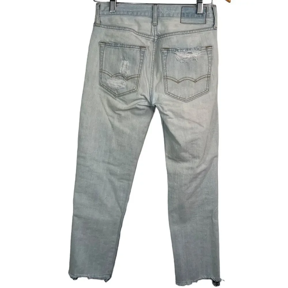 American Eagle Outfitters Straight Light Wash Distressed Jeans 26